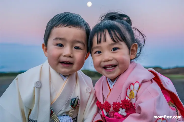 50+ Unisex Japanese Names Inspired by the Moon
