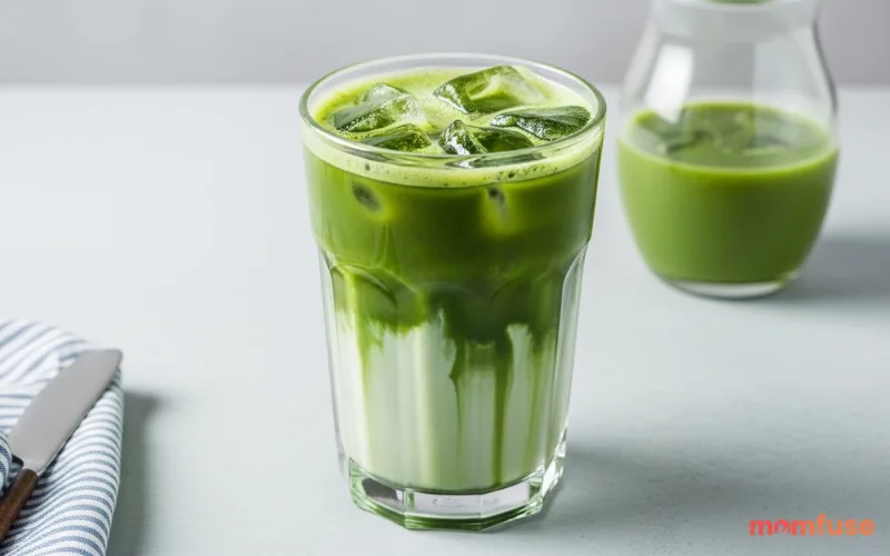 “iced matcha latte, green tea drink, creamy texture, clean aesthetic”