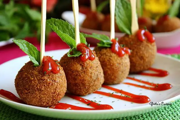 bacon cheese ball